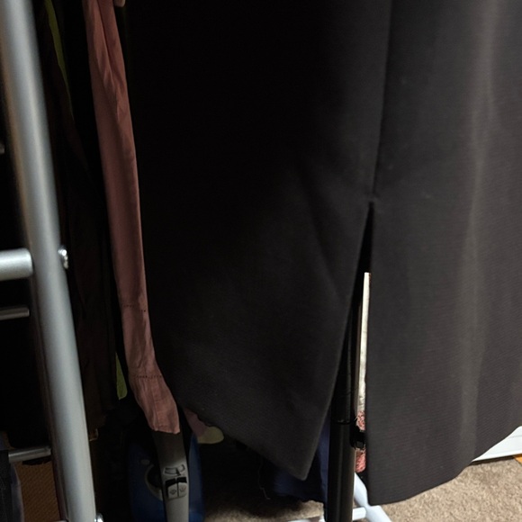 Tahari Brown suit with Paisley Lining - Picture 8 of 8